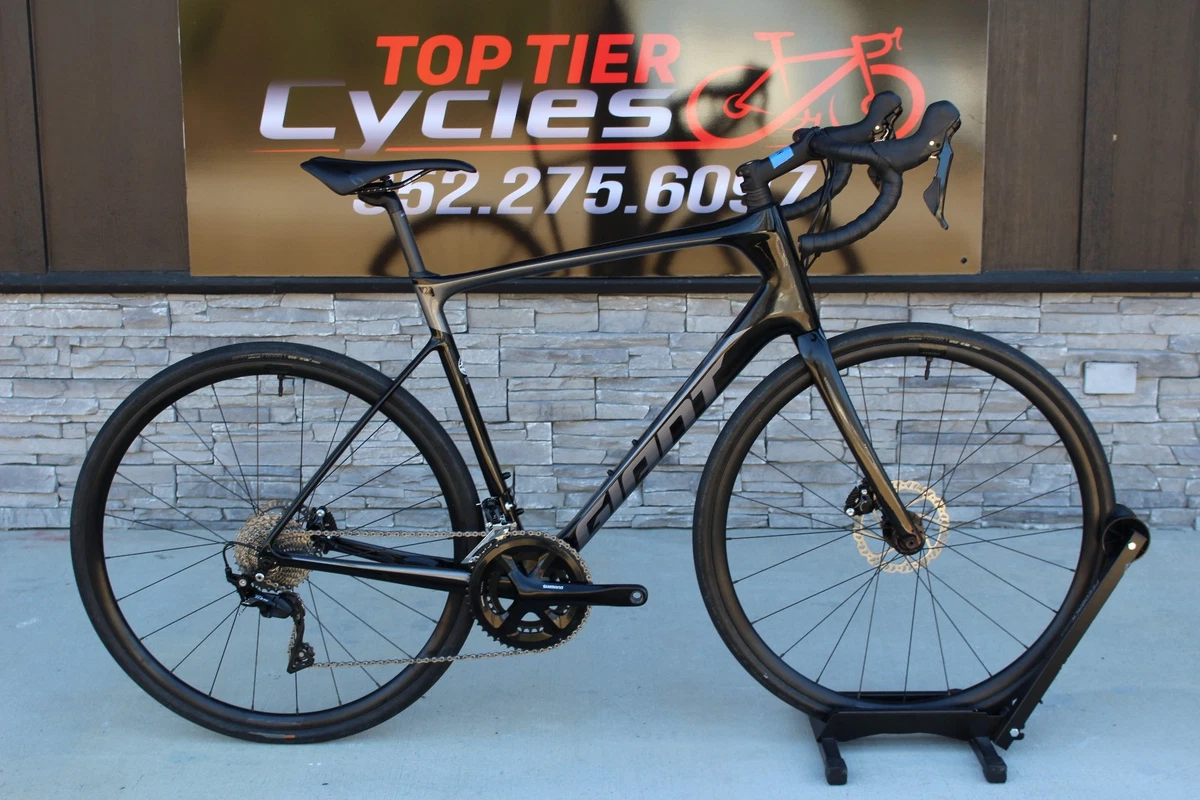 週末セール❣️ Giant Defy Advanced 3 disc Defy Advanced 3 (2026