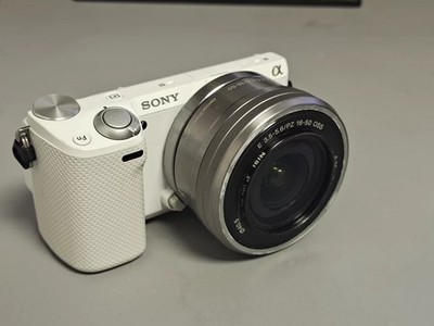 Sony Alpha NEX-5R 16.1MP Flip Screen Mirrorless Digital Camera
