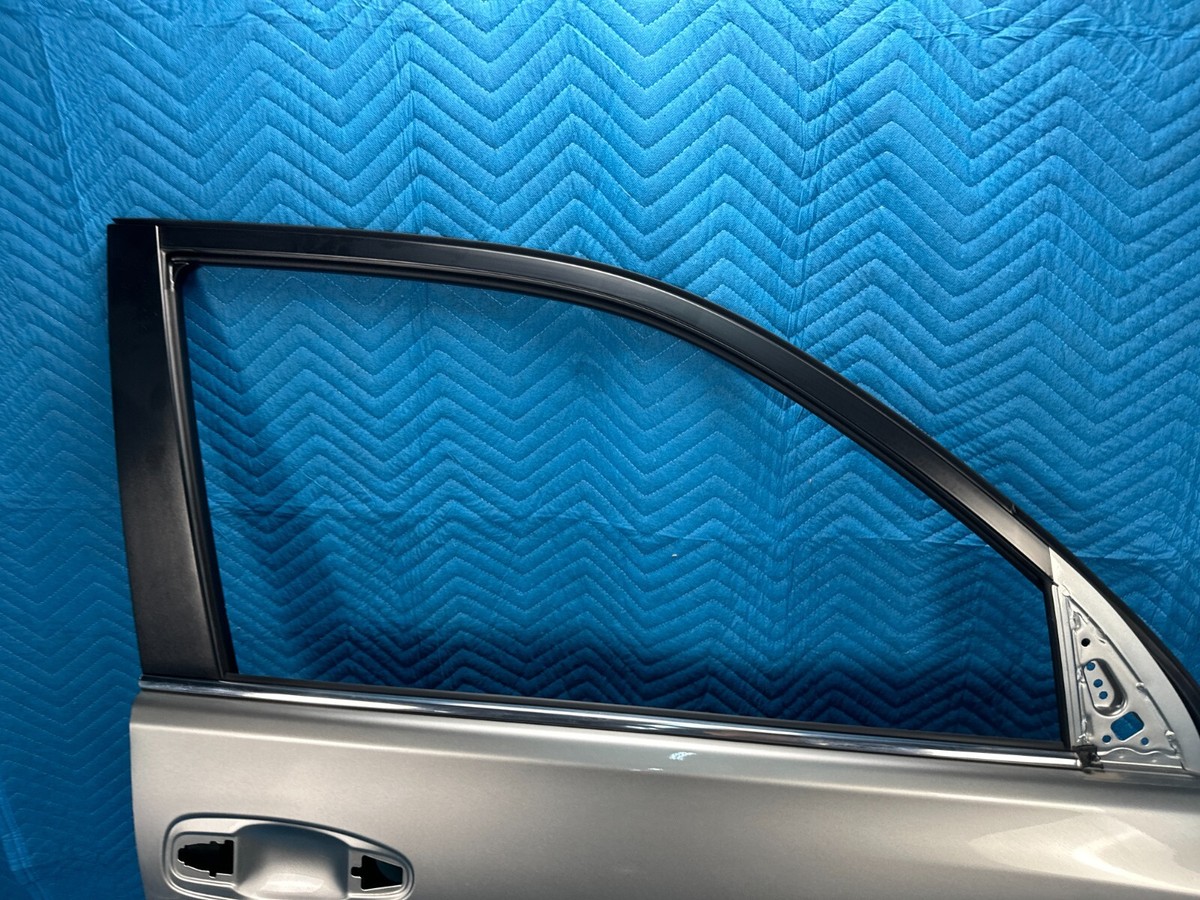 2010-2011 2020-2023 Lexus GX460 Front Passenger's Side Door Shell