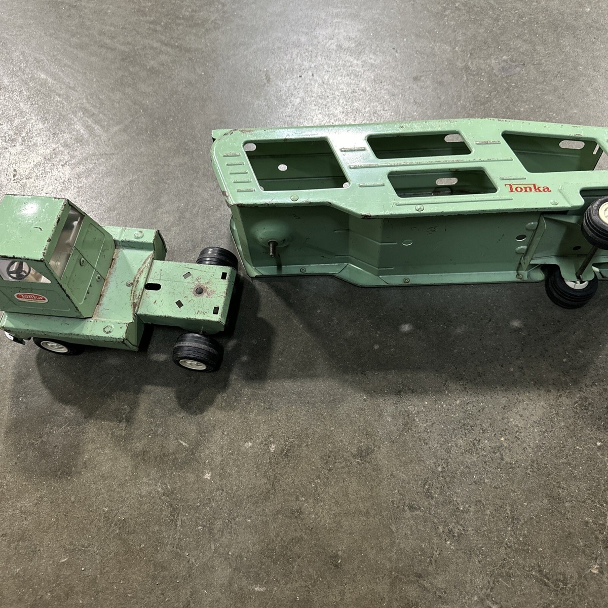 Vintage 1960's Tonka Car Transport Metal Green Car Hauler Truck