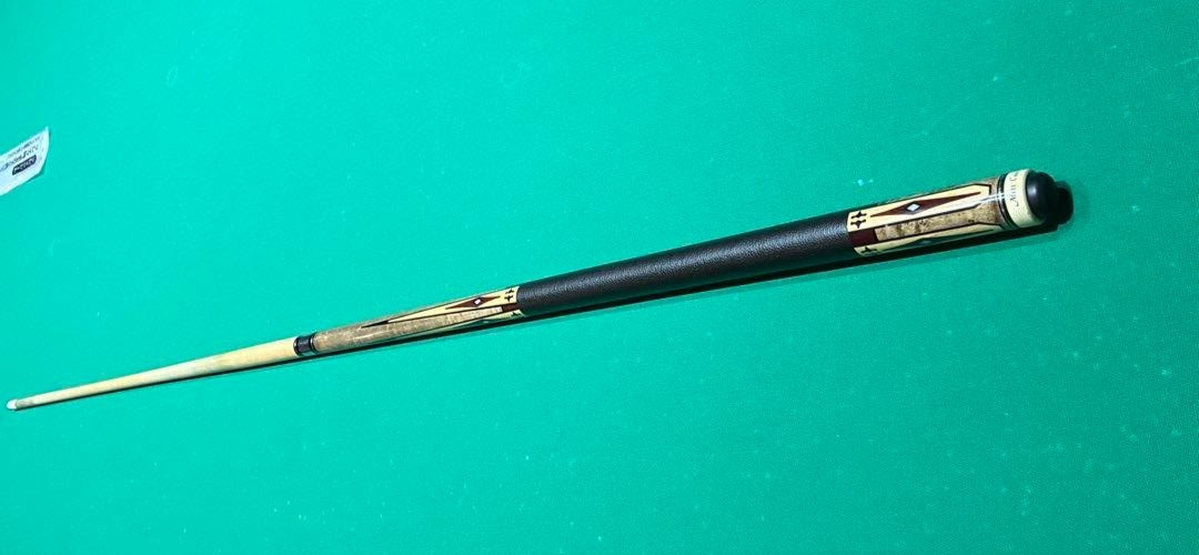 Mezz UN-2 Billiard cue from Japan | eBay