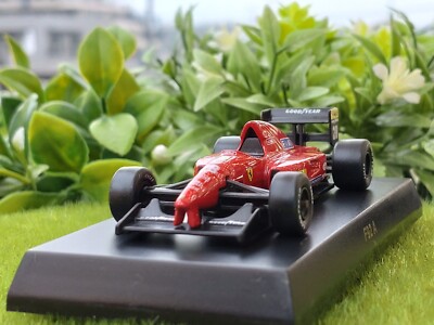 F1 1992 / Ferrari / F92 A / No28 I,Capelli / 1/64 Diecast Car