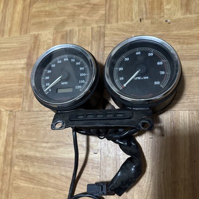 02 Harley Sportster Hugger XL883 OEM Tach Tachometer Speedo