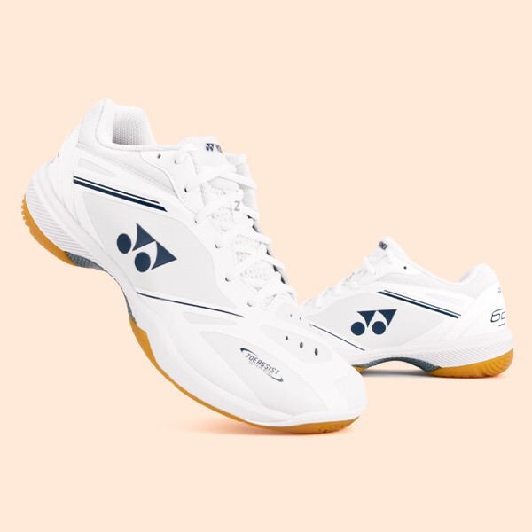 Yonex 2025 Power Cushion 65Z4 Men's Badminton Shoes Sports Indoor