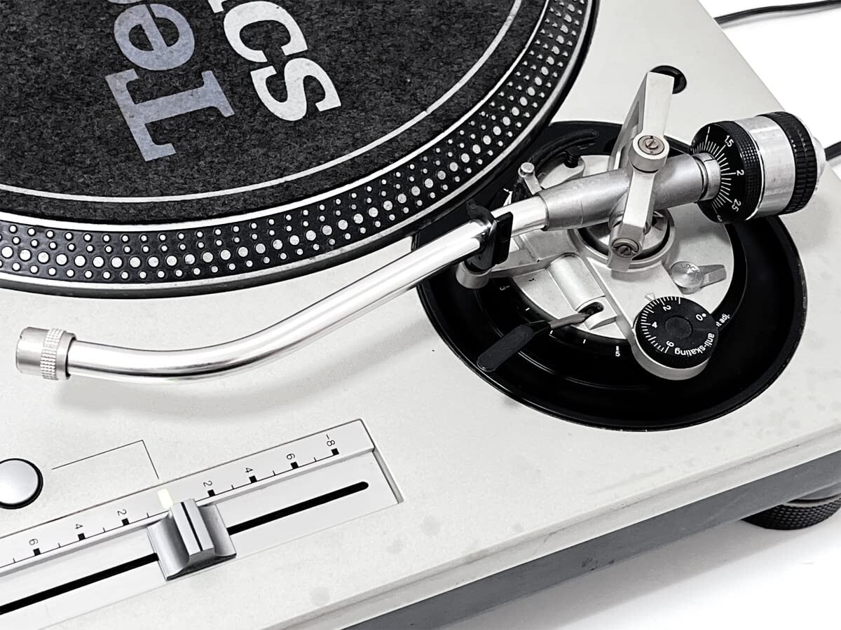 Used Technics SL-1200MK5 Silver DJ Turntable Direct Drive