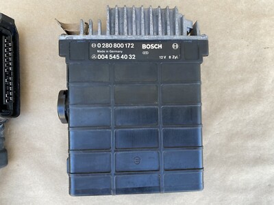 Mercedes W126 R107 560SEL 560SEC 560SL Bosch engine Control Unit