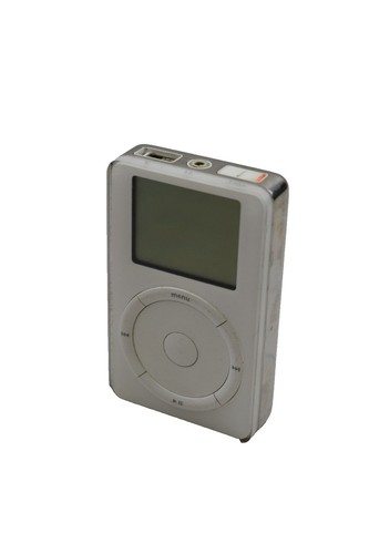 即日発送】iPod Classic 30GB 第5.5世代 MA444J Apple iPod Video