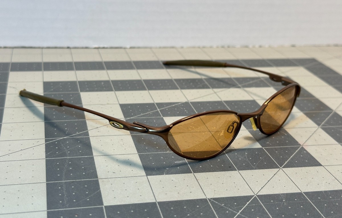 Oakley Teaspoon VINTAGE Metallic Gold Sunglasses - READ | eBay