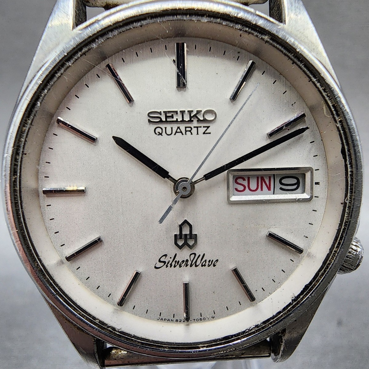 Seiko SilverWave Watch Men 34mm Silver Dial Silver Tone Daydate