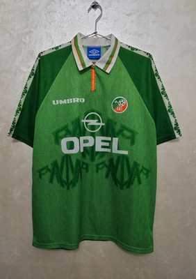 Republic Of Ireland 1996/1998 Home Football Shirt Umbro Opel Size