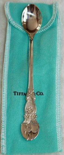 TIFFANY & Co. Open Heart Baby Spoon Sterling Silver W/Box Cloth