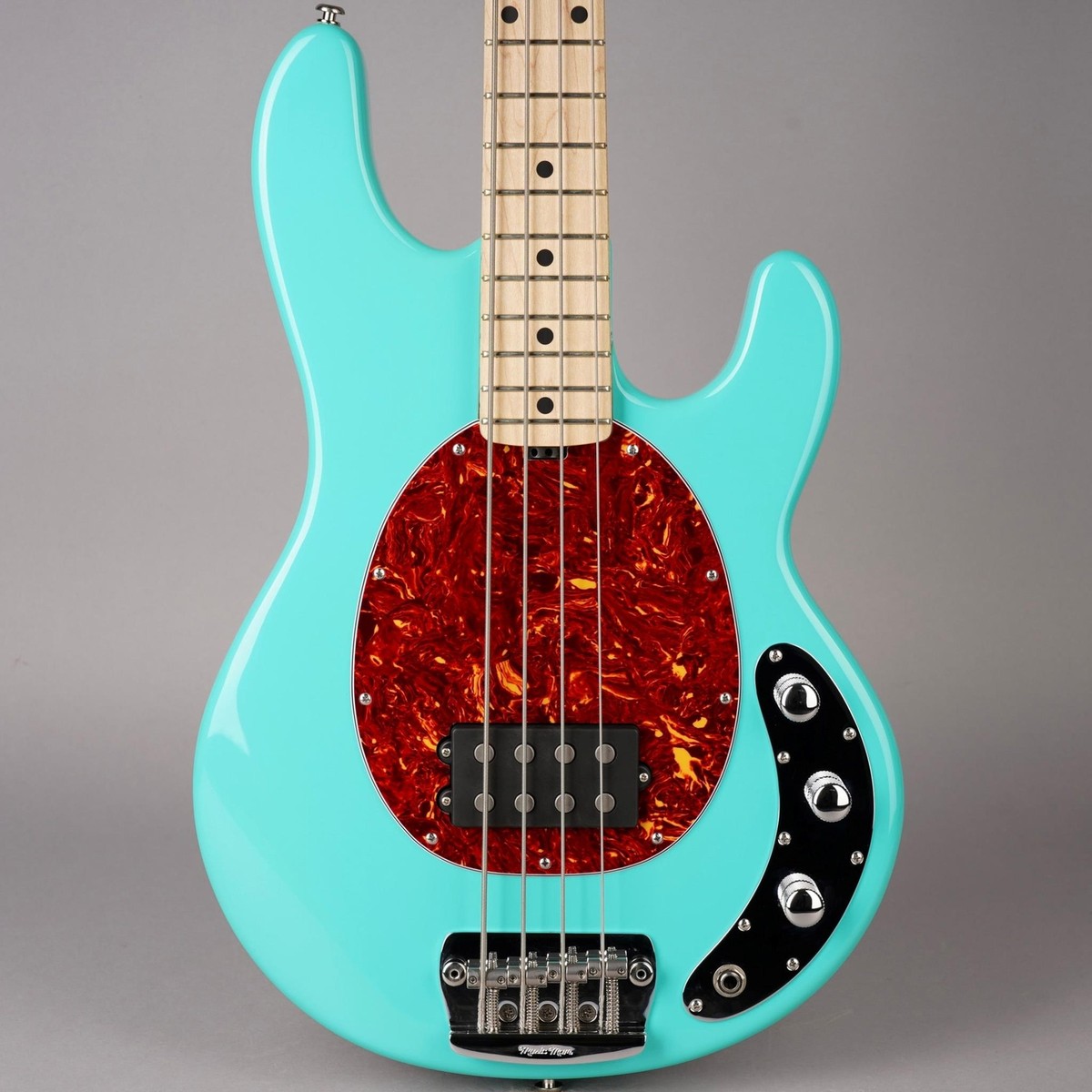 Ernie Ball Music Man USA Mike Herrera Signature StingRay 4 H