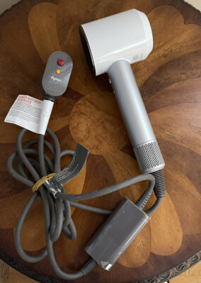 Dyson Supersonic Hair Dryer White HD01 120V 60Hz - Not Working FOR