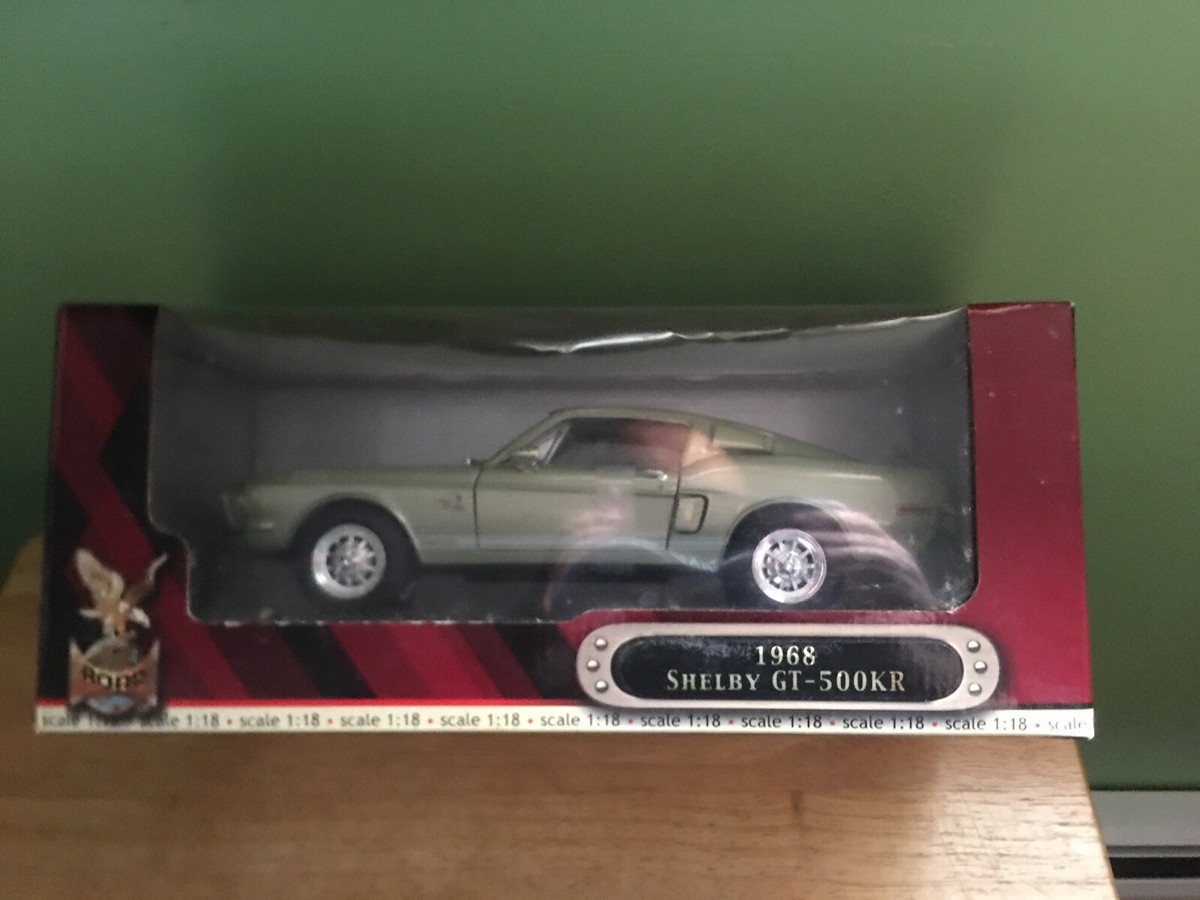 ROAD SIGNATURE 1/18 1968 FORD MUSTANG SHELBY GT-500-KR DIECAST