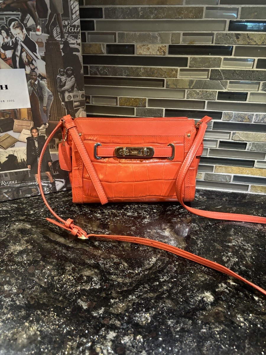 Coach Swagger Wristlet Handbag Crossbody Bag Exotic Crocodile