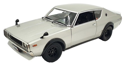 Kyosho 1/18 Nissan Skyline 2000GT-R Street Version White Minicar