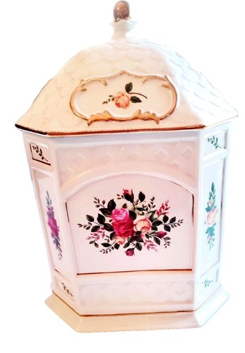 Supreme x Pillsbury Doughboy Cookie Jar/ Supreme Doughboy Cookie