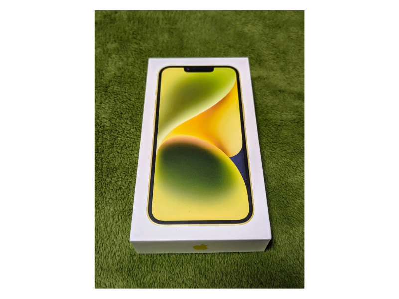 Apple iPhone 14 - 128GB YELLOW MR3Q3J/A Unlocked - ALL CARRIERS