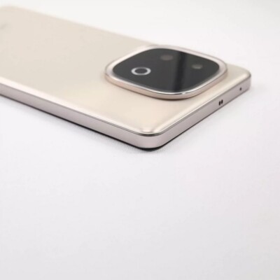 vivo iQOO Z10 Turbo Pro 6.78