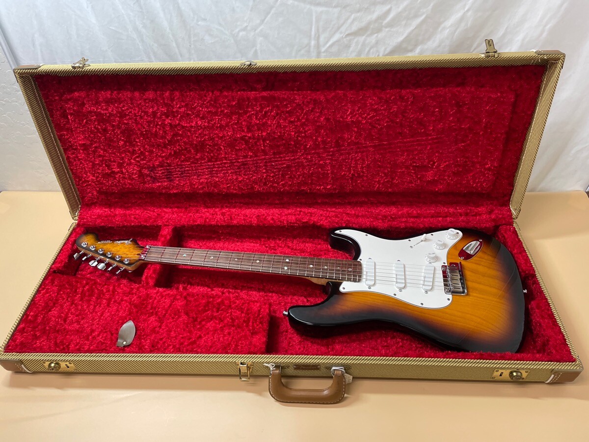 1990 American Fender Stratocaster Deluxe - Made In The USA