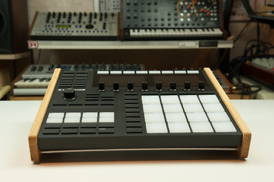 Native Instruments Maschine MK3 Real Wood Stand Side Parts Rack