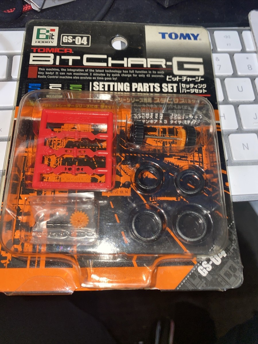 Vintage Tomy Tomica Bit Char-G Setting Parts Set GS-04 Tire Gear
