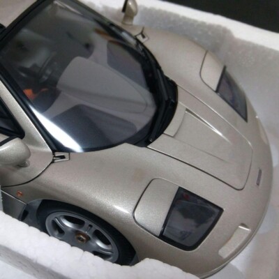 自動車 AUTOart McLAREN F1signature 76003 1/18 Autoart 1/18 Mclaren