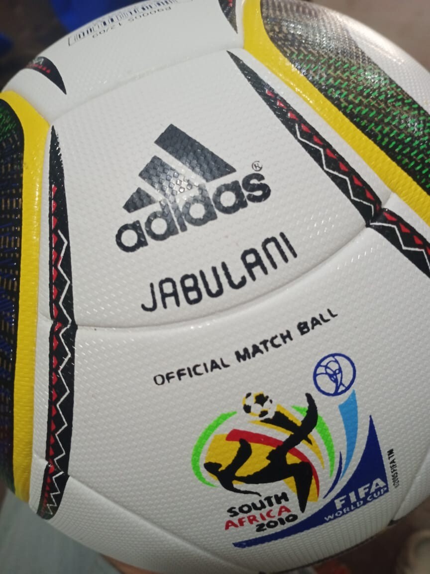 NEW Adidas Jabulani Official Match Ball FIFA World Cup 2010 Soccer