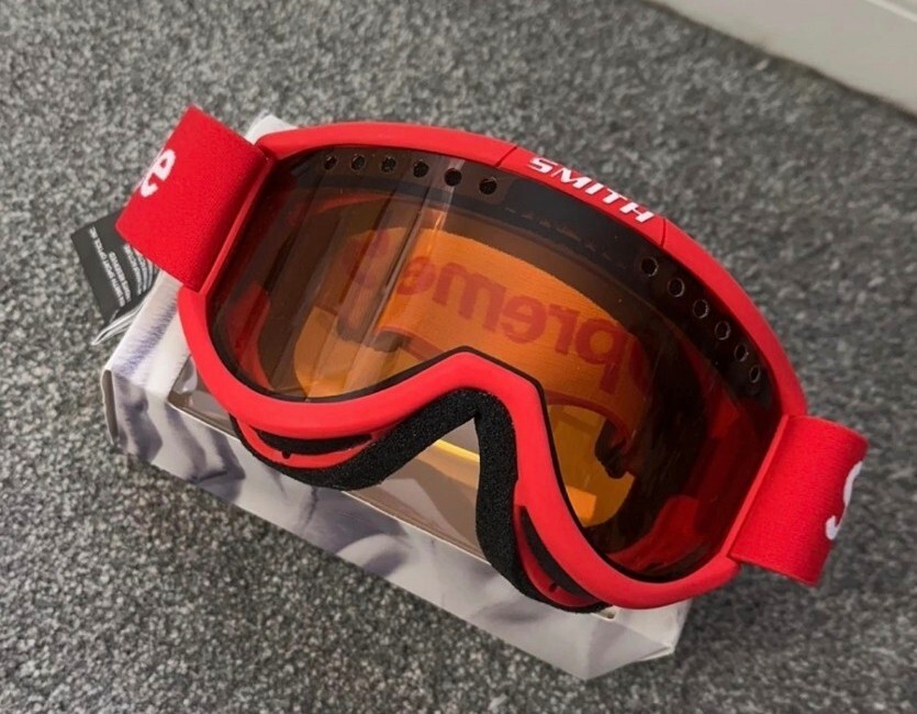 FW15 Supreme x Smith Cariboo Otg Ski Google Red goggles Built In