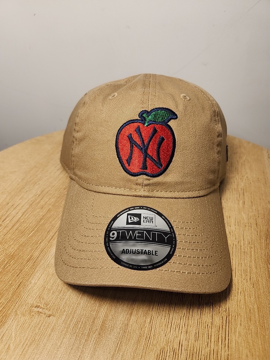 New York Yankees New Era 9Twenty Khaki Big Apple Logo Adjustable