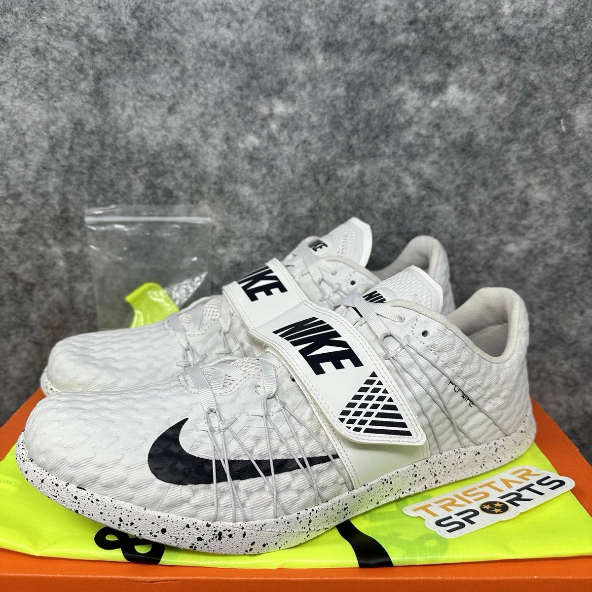 Nike Triple Jump Sneakers for Men - огромный выбор по лучшим ценам