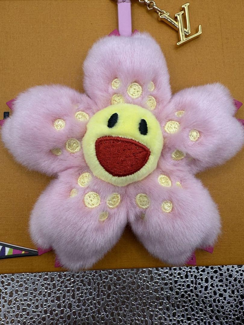 LOUIS VUITTON x Takashi Murakami Cherry Blossom Key Holder Pink