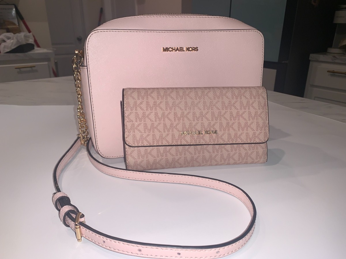 Michael Kors Jet Set Large Saffiano Leather Crossbody Bag Plus