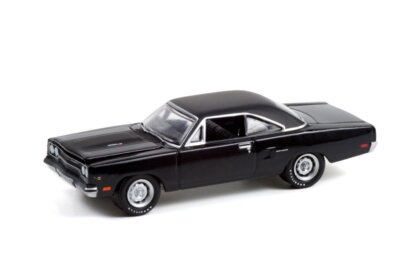 1970 PLYMOUTH ROAD RUNNER (LOT #970.1) 1/64 scale DIECAST CAR