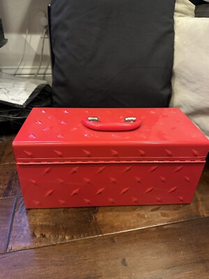 Supreme Diamond Plate Tool Box Red Box Logo FW18 Brand New | eBay