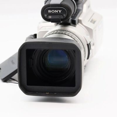 Sony DCR-VX2000 Handycam Camcorder 3 CCD Mini DV Digital Video