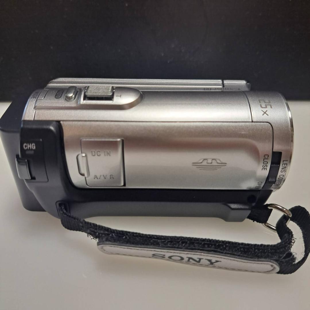 Sony HDR-CX170 Handycam Camcorder HD Digital Video Camera Silver