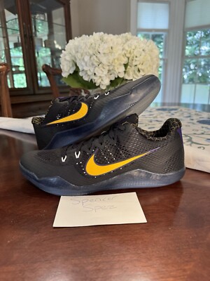 Nike Kobe 11 XI Low Carpe Diem 2016 Black Purple Size 13 Sneakers