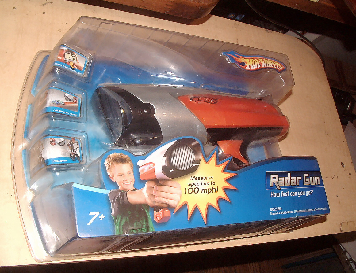 🚨Hot Wheels #J2358 🚨 Radar Speed Gun Detector New-In-Pack HO