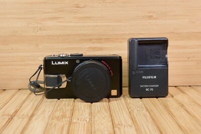 美品】 Panasonic LUMIX DMC-LX2 Amazon.com : Panasonic DMC-LX2S