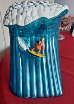 ビックウェーブ/サーファー/クッキージャー/レトロ/ビーチボーイズ