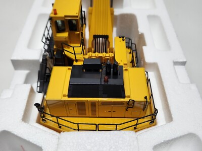 コマツ PC2000-8 BACKHOE 油圧ショベル 1/50モデル Komatsu PC2000-8