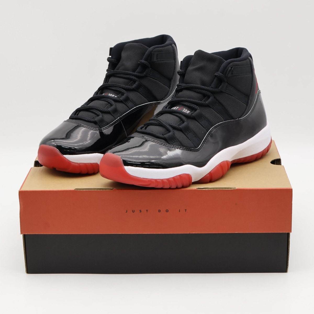 378037-061 Nike Air Jordan 11 Retro Playoffs Bred Black White