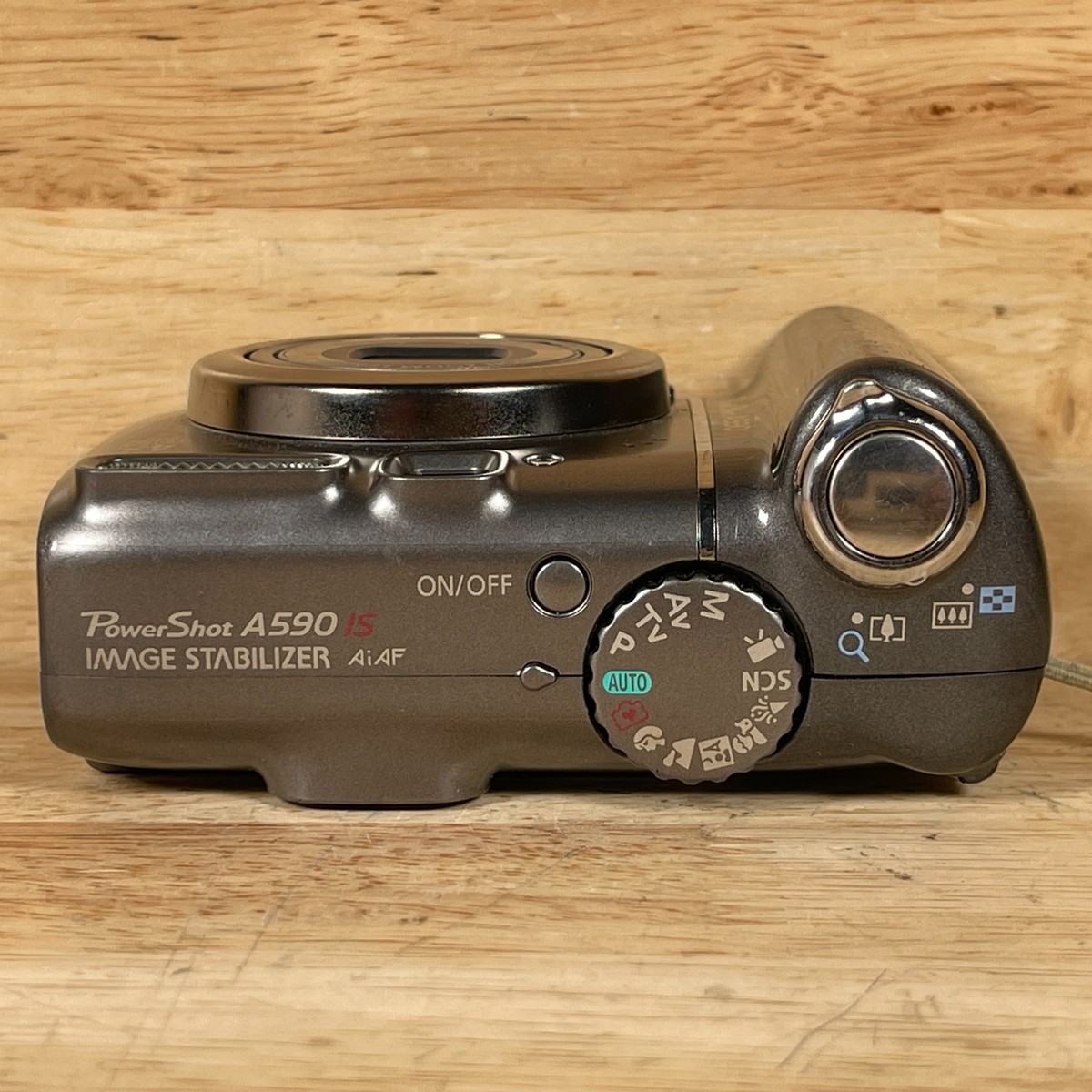 Canon PowerShot A590 IS Digital Camera Gray 8.0 MP 4x Optical Zoom