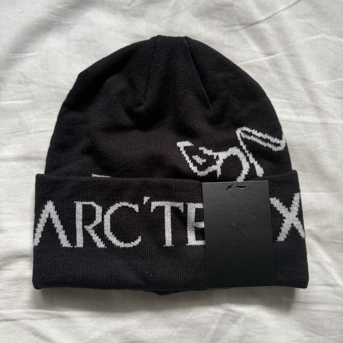 Arcteryx Bird Word Toque Beanie Black/Void Hat Winter Wool Beanie