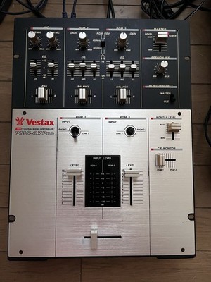Vestax PMC-07 Pro Professional DJ Mixer 2-Channel Battle Mixer