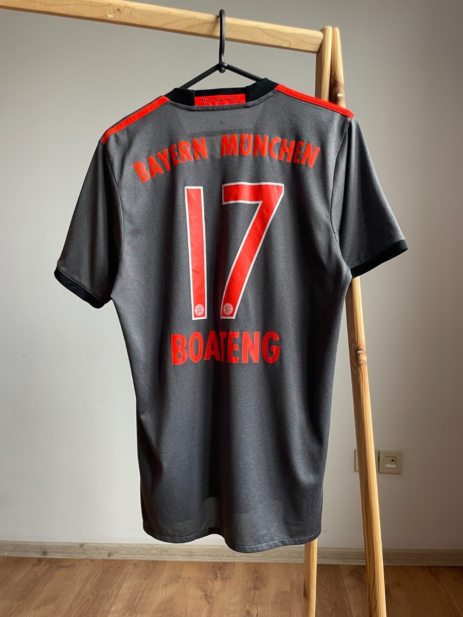 F.C. Bayern Munich 2016-17 №17 Boateng Away Jersey Size M | eBay