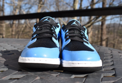 Nike Air Jordan 1 Low GS 'University Blue Black' 553560-403 Youth