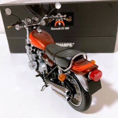 MINICHAMPS 1/12 KAWASAKI Z1 900 Candy Brown 1972 Classic Bike