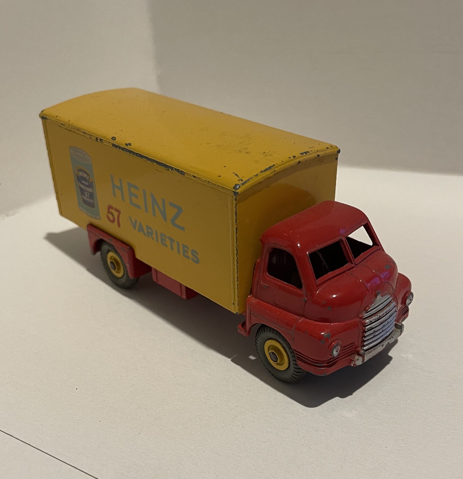 Dinky 923, Big Bedford Van (Heinz) - Free Price Guide & Review